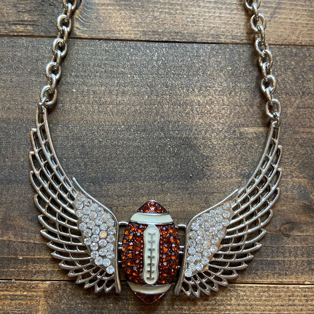 New! Boutique BLiNG FOOTBALL 🏈 NECKLACE! Nice!